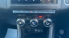 Renault Captur 1.3 Mild hybrid 140 Evolution 5dr Petrol Hatchback